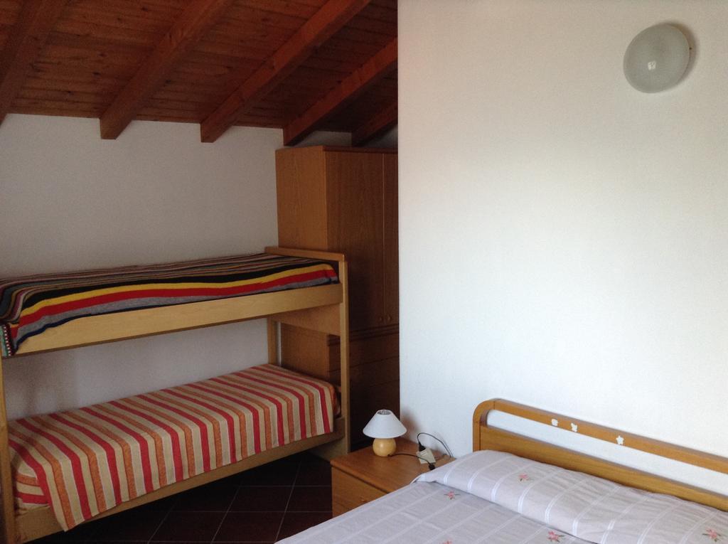 Agriturismo Runchee Vercana Room photo
